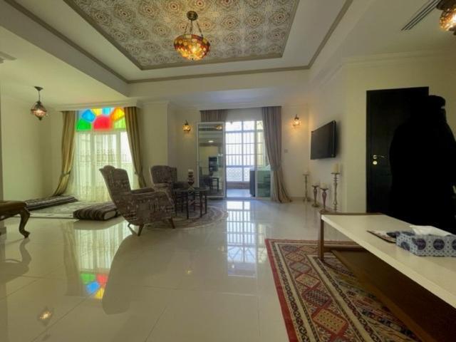 A'Sinamar Hotel Apartment Маскат Екстериор снимка